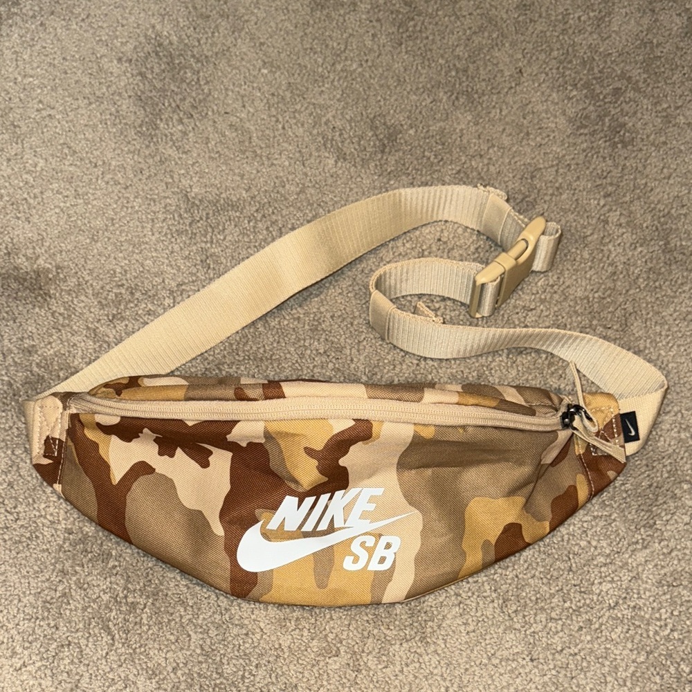 Nike SB Tan Camo Waist Pack